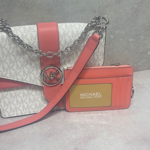 Michael Kors Greenwich Flap Crossbody & Matching Wallet Bright White Tea Rose - Picture 5 of 7